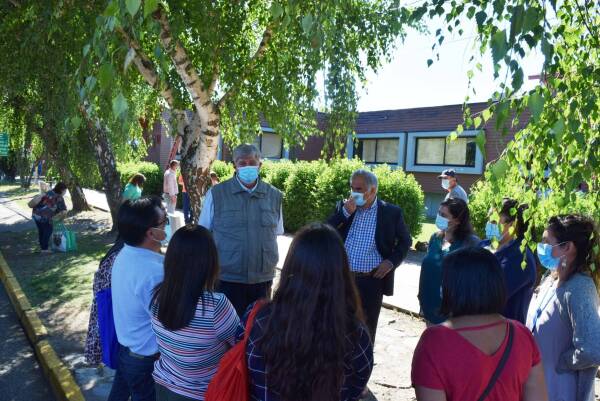 Alcalde-Vergara-se-querellara-contra-responsables-del-ataque-al-edificio-municipal-de-Villarrica-5