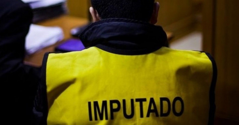 Angol imputado