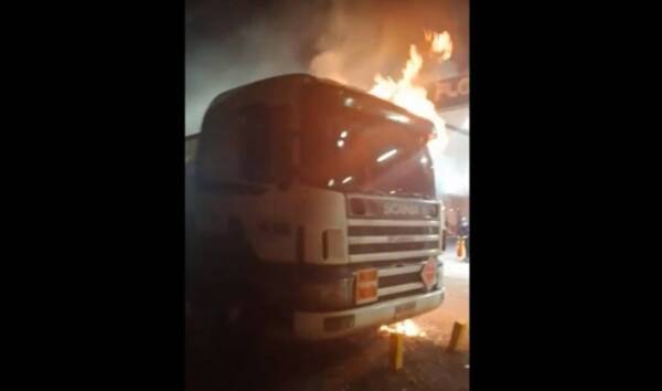 AtaqueIncendiarioVictoria1