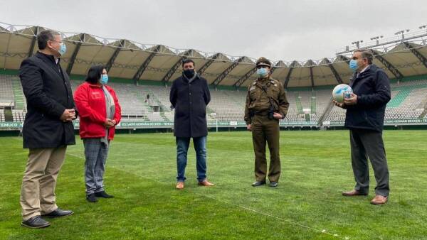 autoridades-estadio
