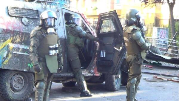 carabineros Estallido social