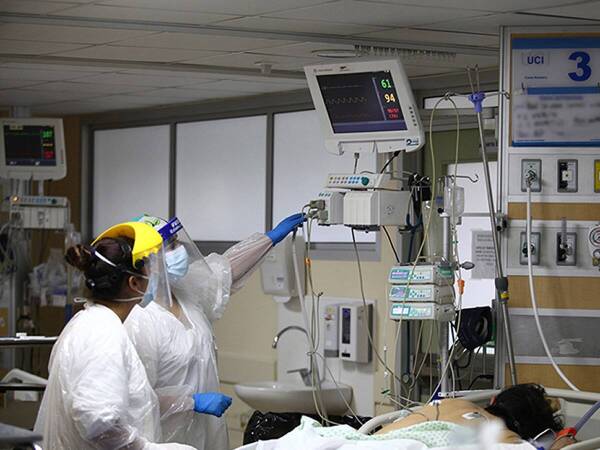Covid hospitalizados