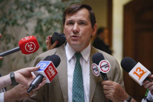 DIPUTADO RATHGEB