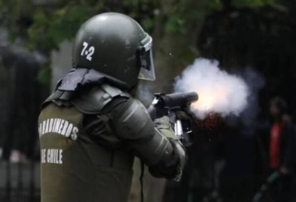 GasLacrimógenoCarabineros2