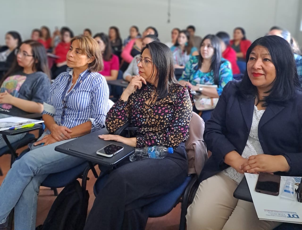IZQ A DER CECILIA ROJAS ASENF, CAROLINA OJEDA DIRECTORA DT Y ALEJANDRA MALIAN DELEGACIÓN MALLECO