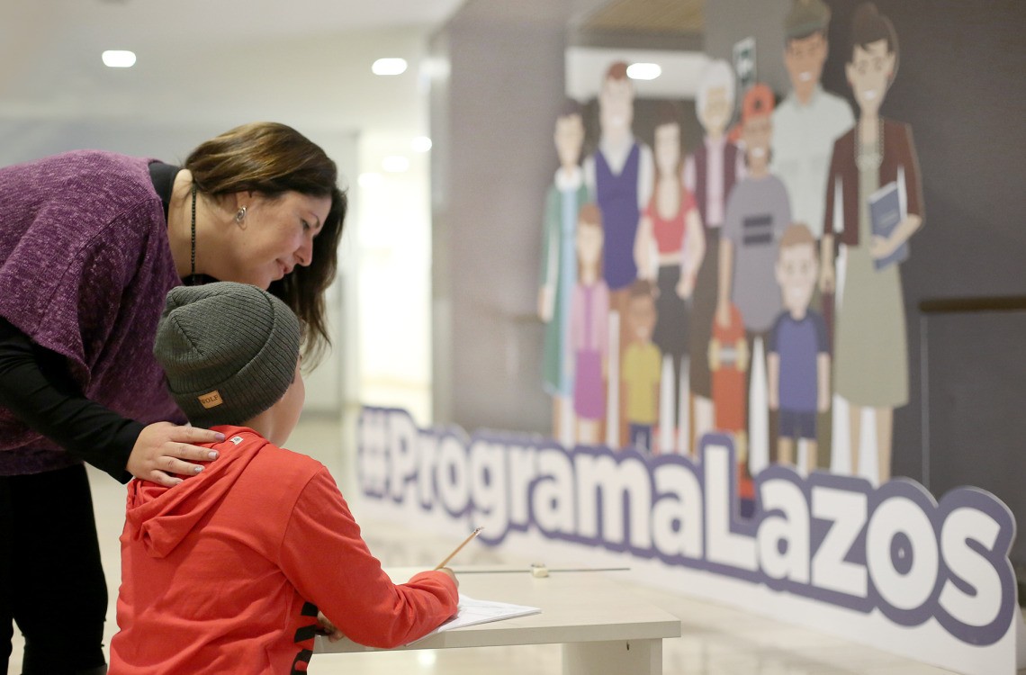 LAZOS (3)