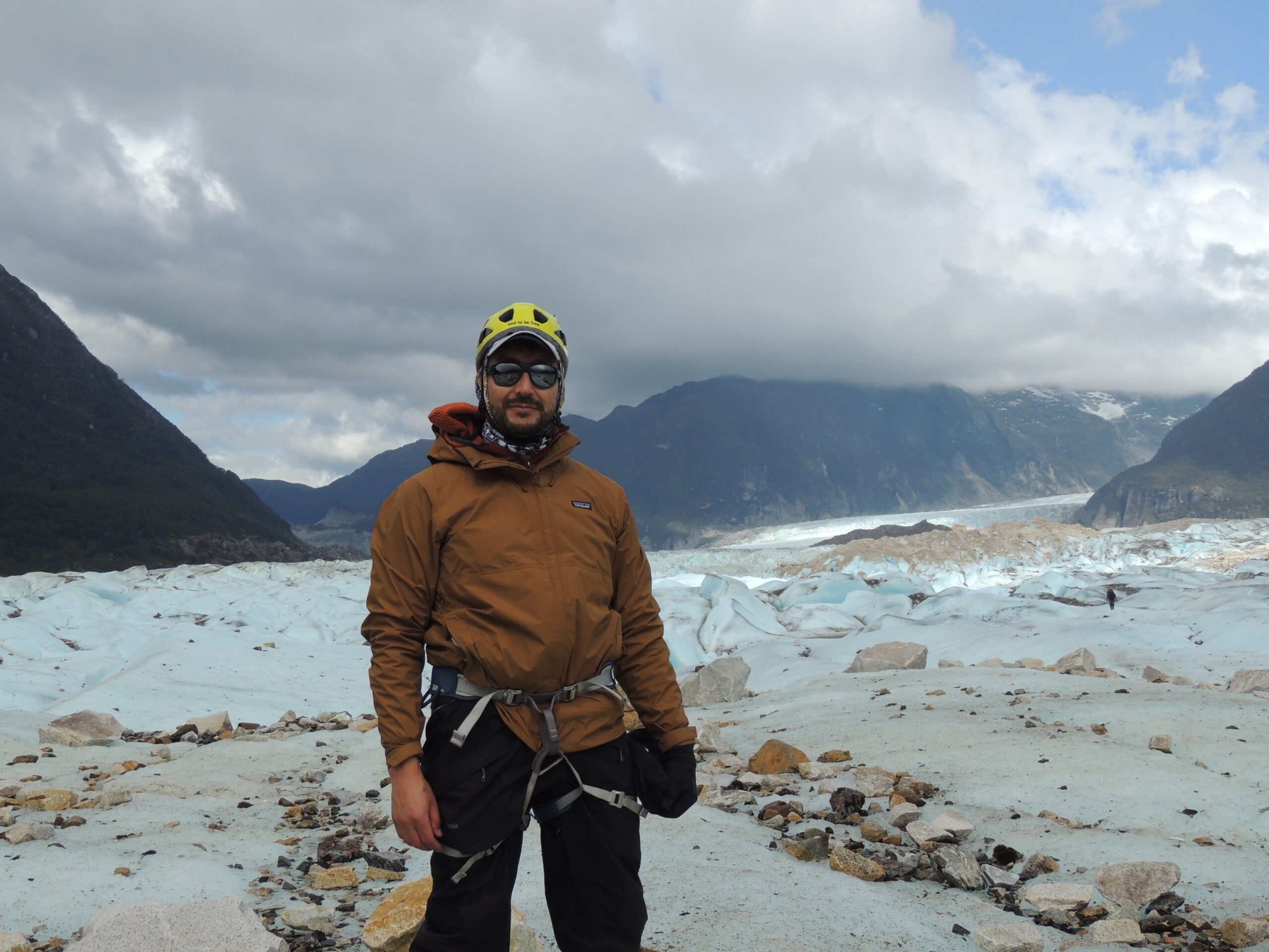Marcelo Somos – Expedición Glaciares Campo de Hielo Norte